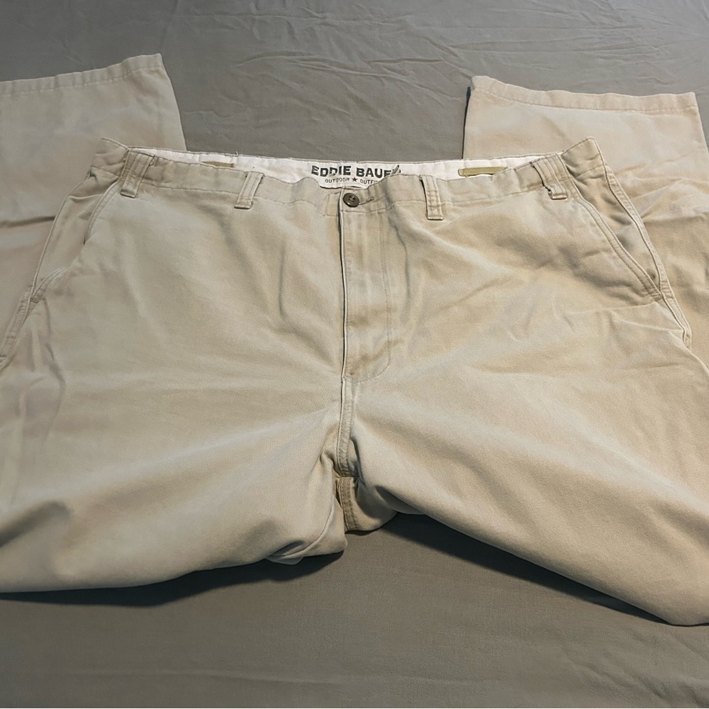 Eddie Bauer Men’s pants 44 x 32